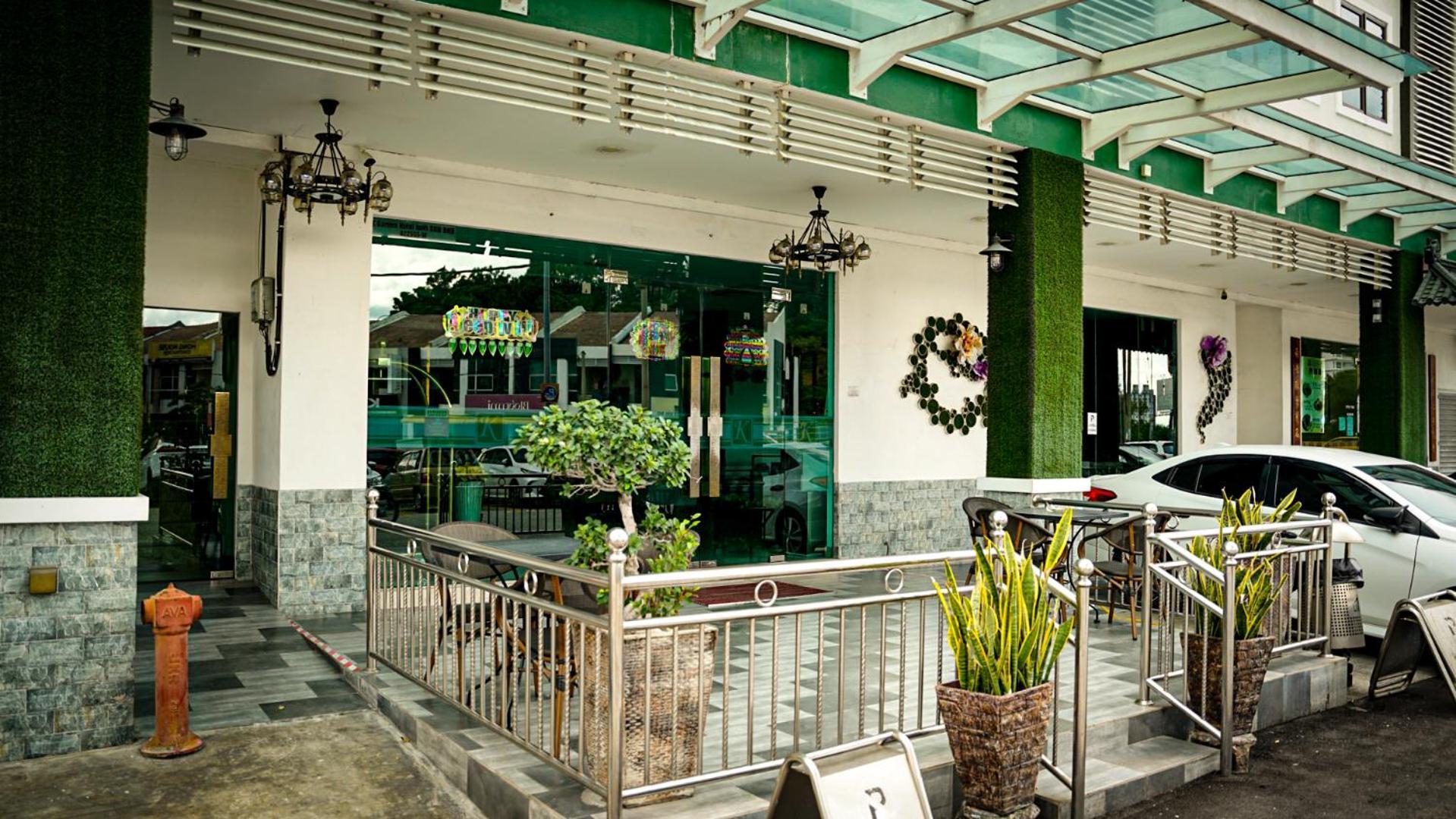 K Garden Hotel  Ipoh Luaran gambar