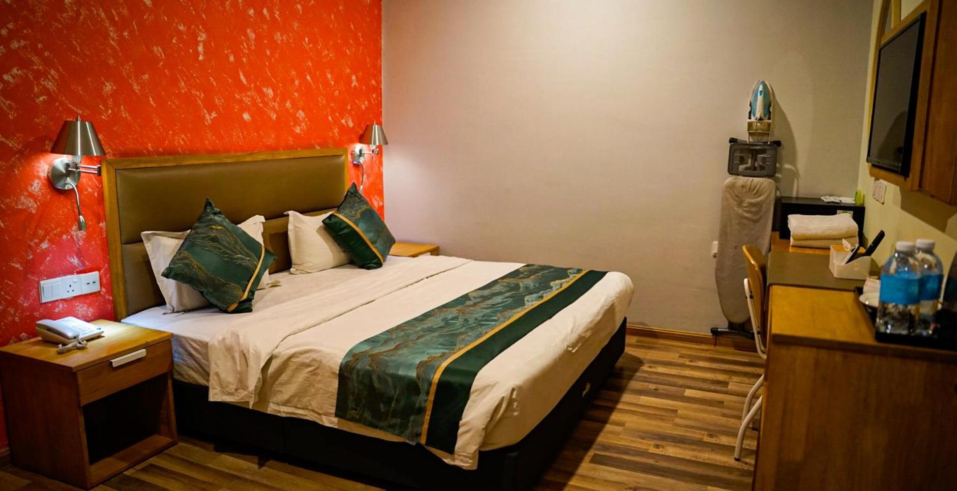 K Garden Hotel  Ipoh Luaran gambar